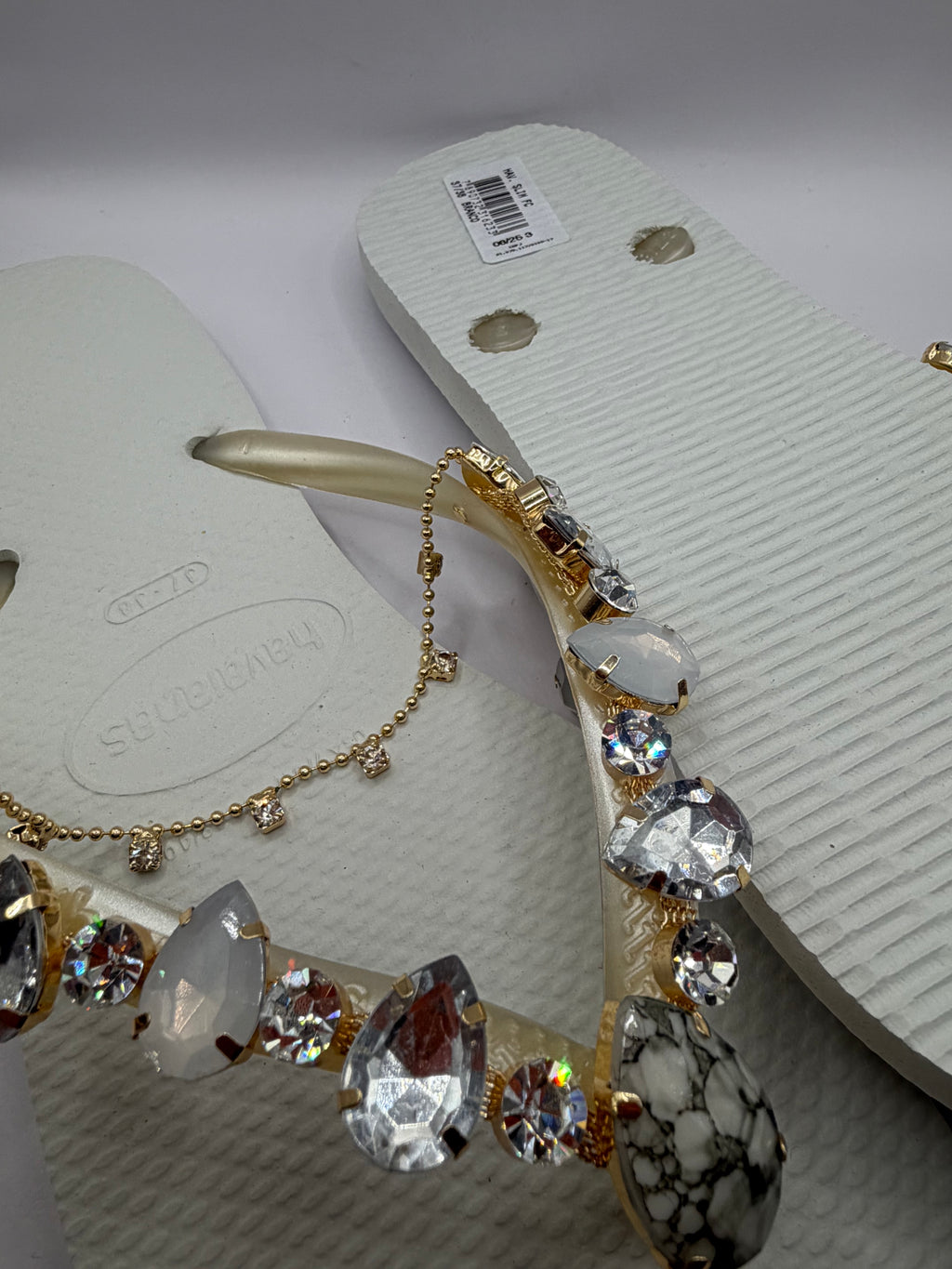 Diamond Flip Flop White with Crystal
