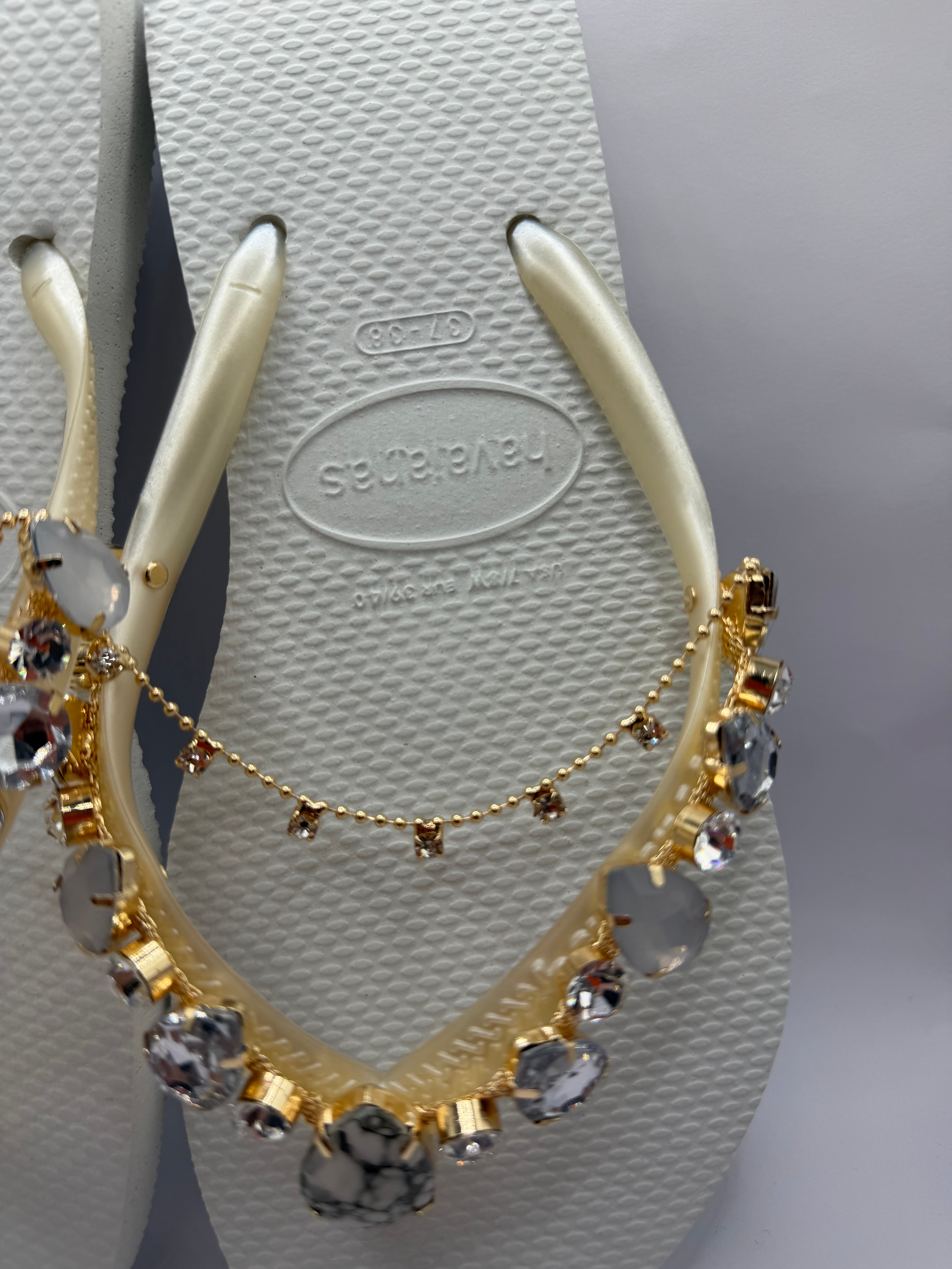 Diamond Flip Flop White with Crystal