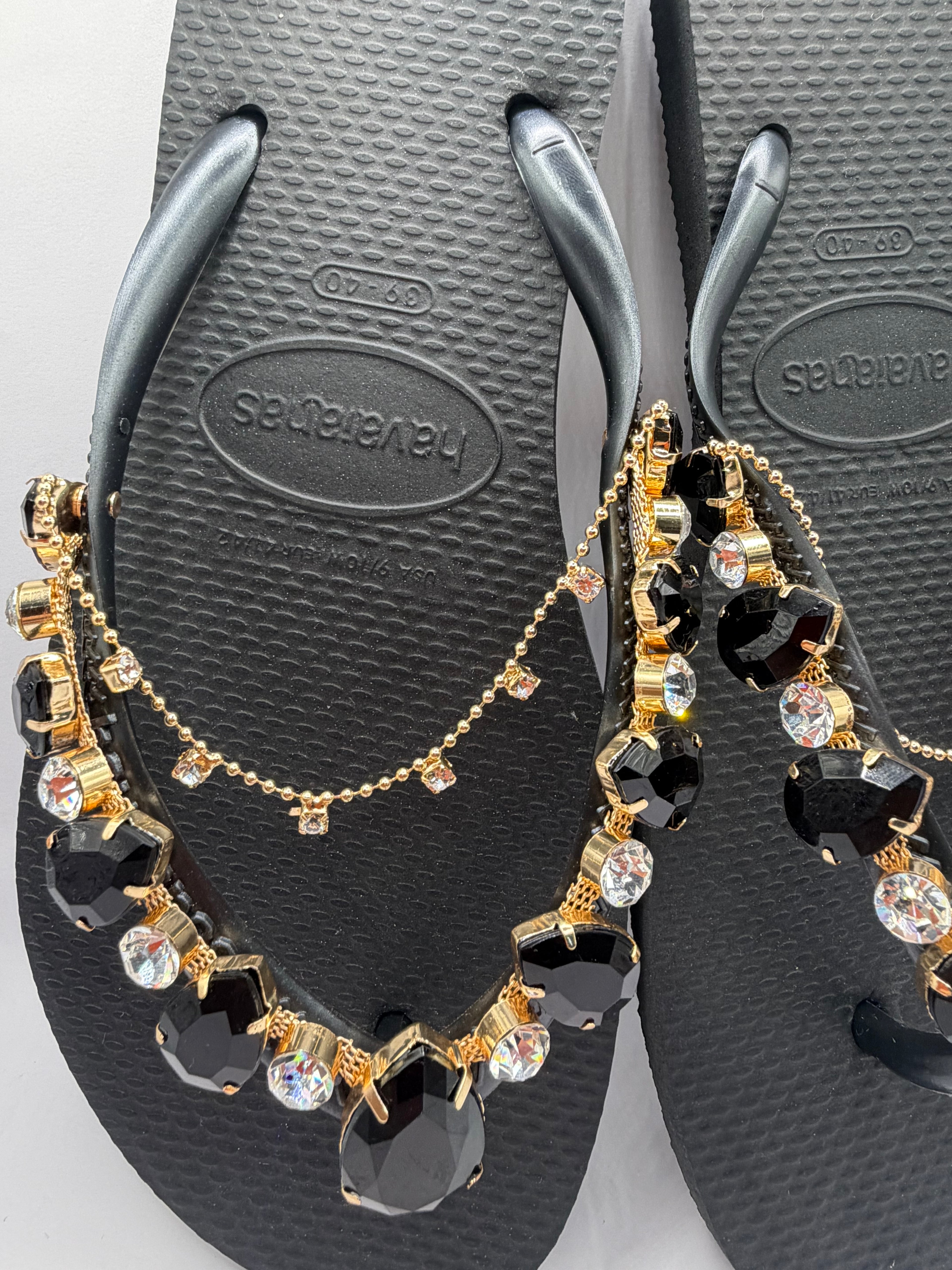 Diamond Flip Flop Black with charm Crystal