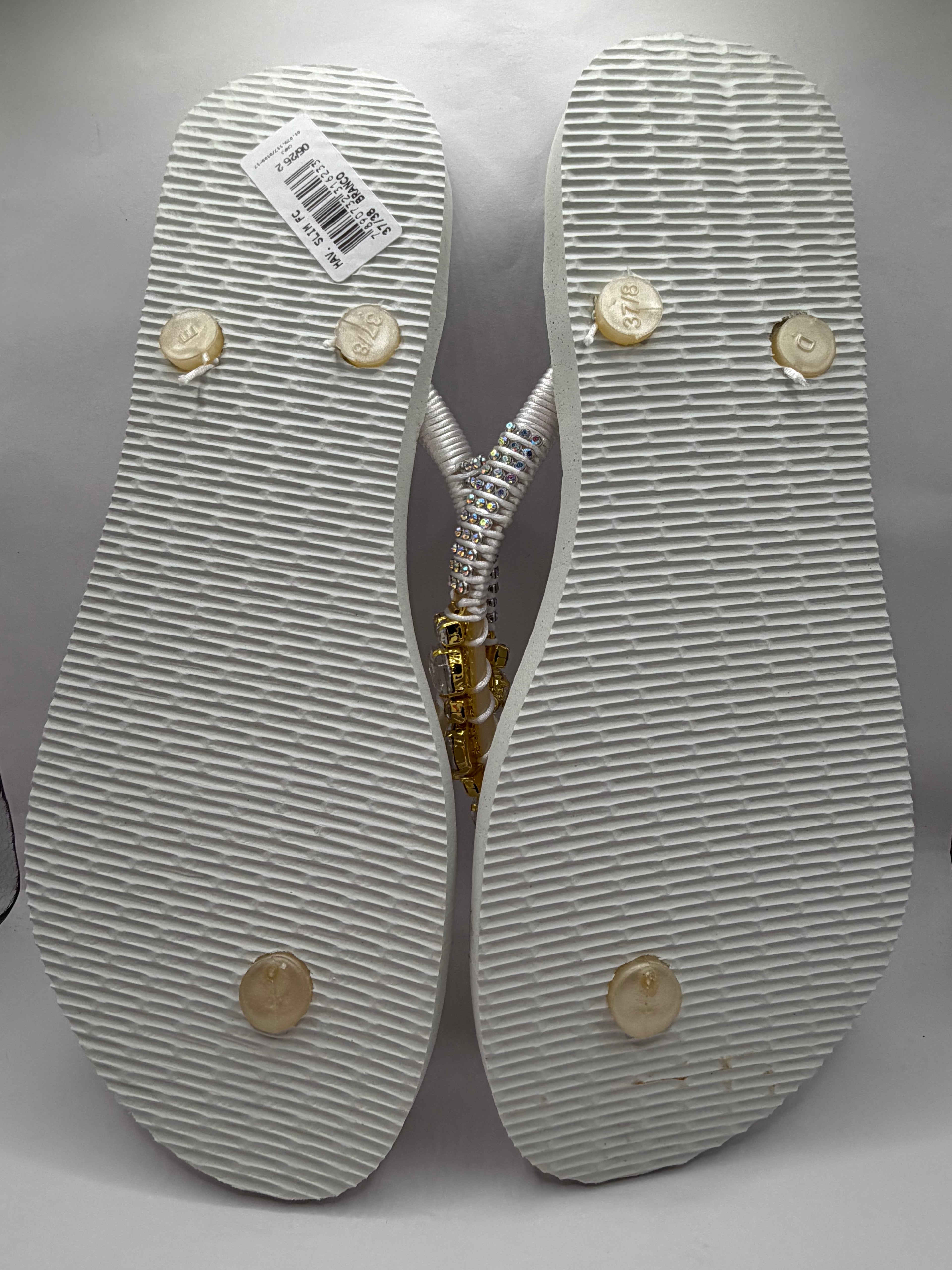 Diamond Flip Flop Custon Slim with Crystal gold Details white