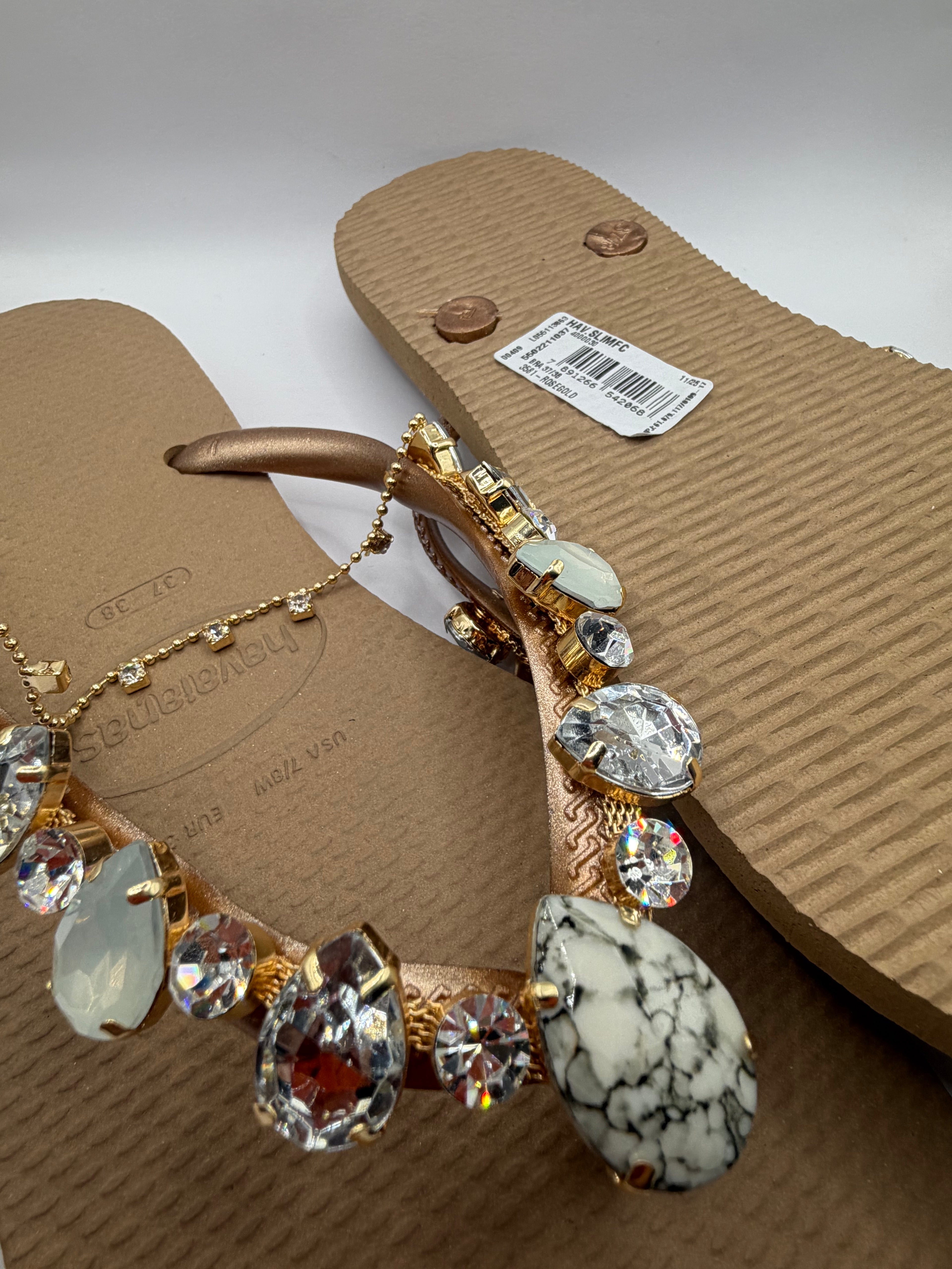 Diamond Flip Flop With Crystal Rose Gold