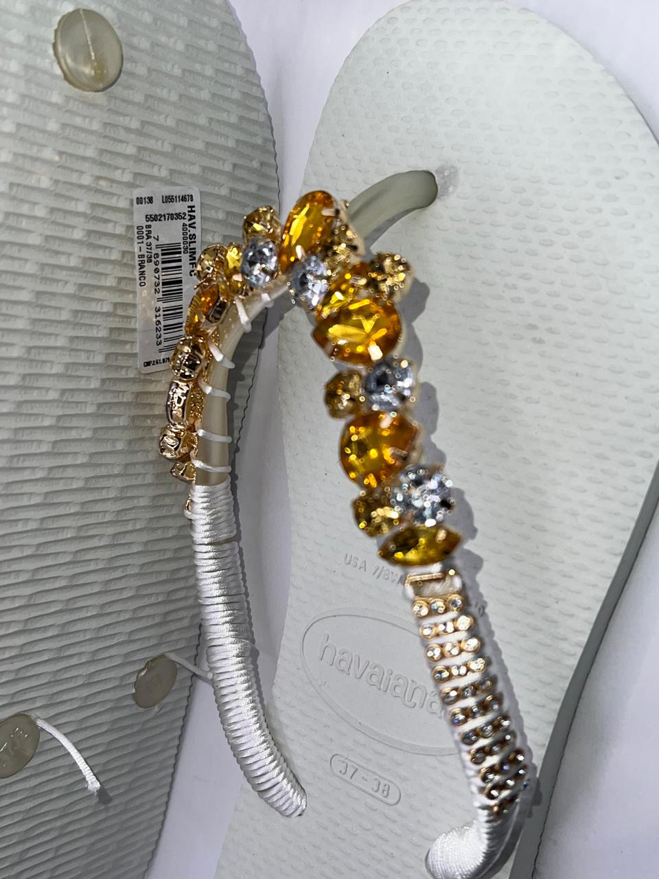 Diamond Flip Flop Custon Slim with Crystal Details White