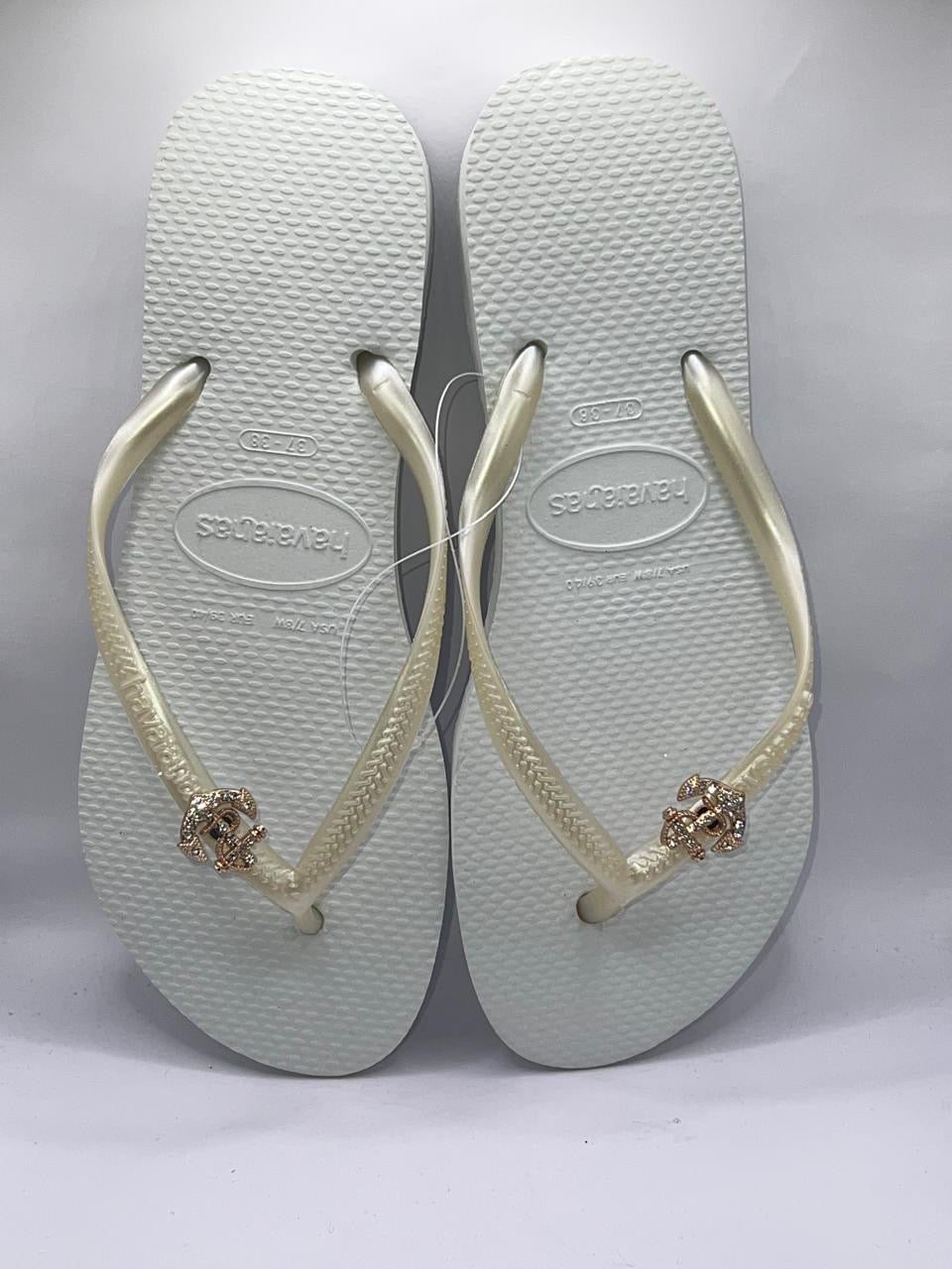 Diamond Flip Flop White with Anchor details
