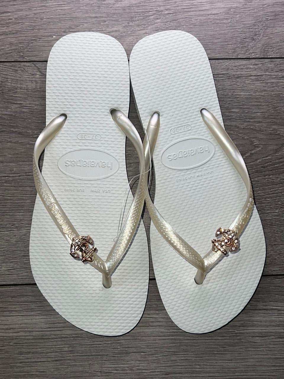 Diamond Flip Flop White with Anchor details