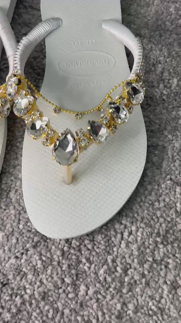 Diamond Flip Flop Custon Slim with Crystal gold Details white